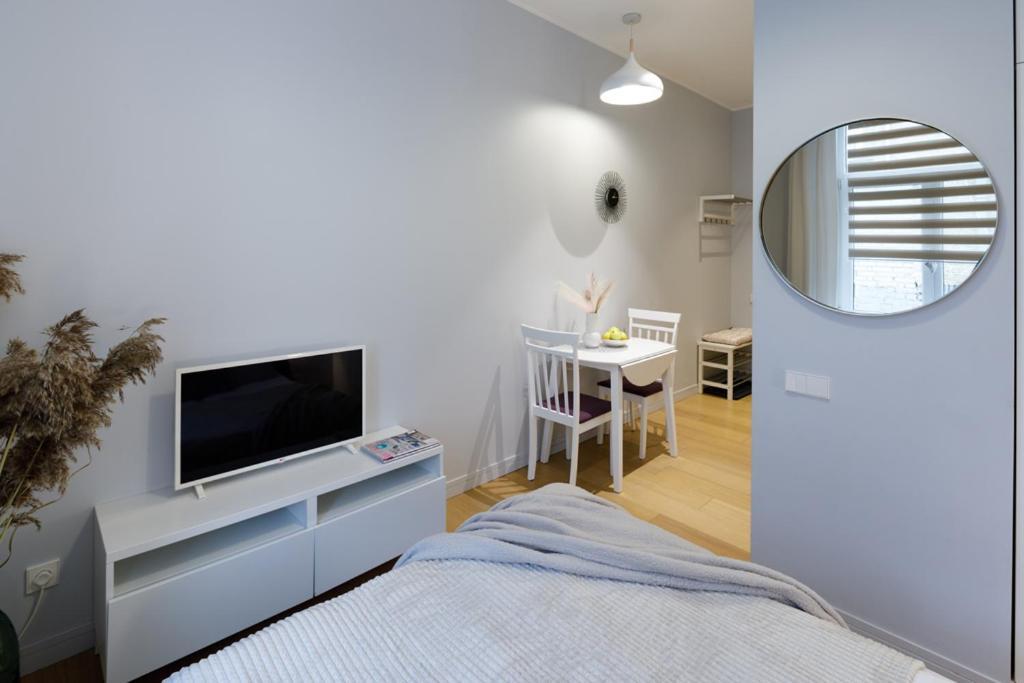 Kalnina Street Studio Apartment Riga Bagian luar foto